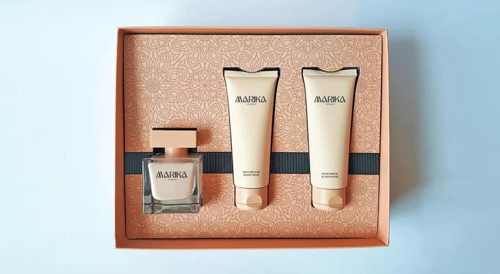 4 tips for creating unique product packaging that grabs attention, tells your brand story, and delights customers.